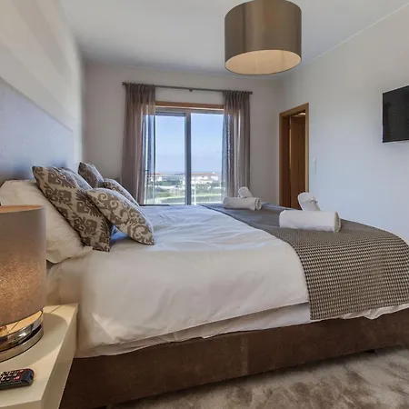 Del Rey Ii 프라이아델레이